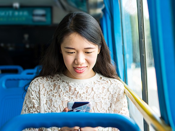 Chinese girl mobile bus_crop